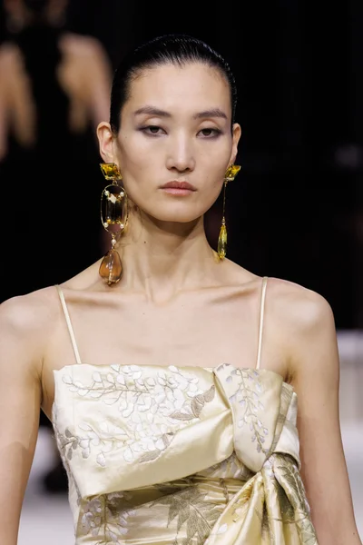 Look 154